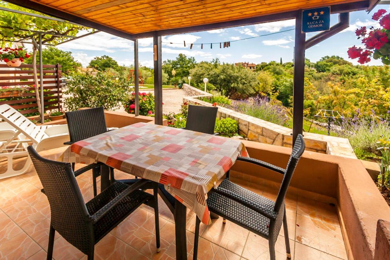 Holiday Home Lana لابين المظهر الخارجي الصورة