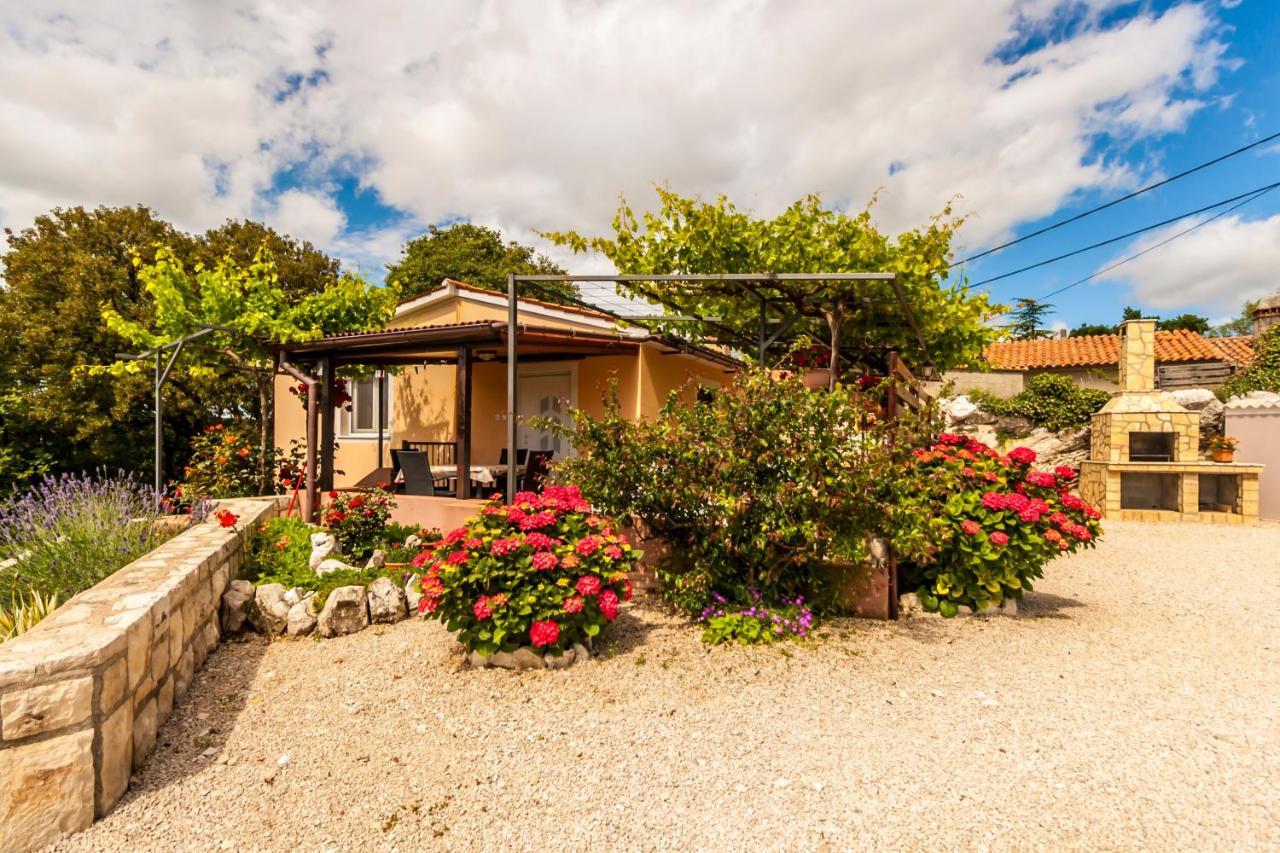 Holiday Home Lana لابين المظهر الخارجي الصورة