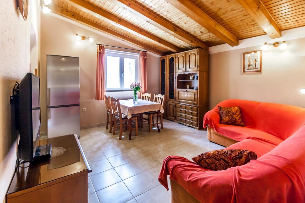 Holiday Home Lana لابين المظهر الخارجي الصورة